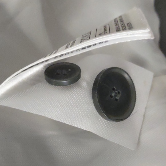 USED AND STAINED DARK GREEN H&M Blazer - Picture 5 of 9